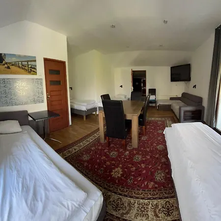 Goscinne Pocztacaffe Bed & Breakfast *